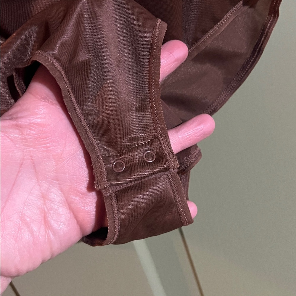 SKIMS bodysuit with snaps - Picture 5 of 6